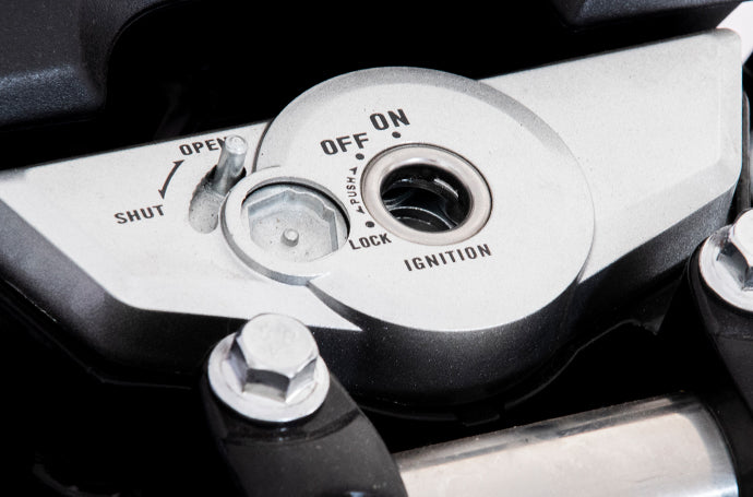 MOTOCICLETA MARCA CARABELA TRABAJO MODELO BAT150CC 4 TIEMPOS